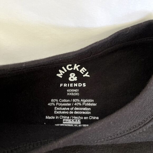 New Women’s Disney Mickey Mouse & Friends Double Sided Sweatshirt Sz XXS NWT - Picture 3 of 7